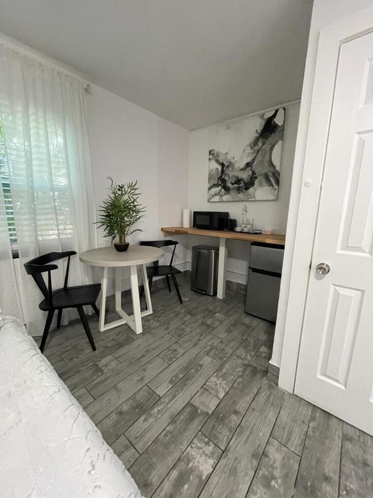 2Q Beds Studio Apt With Shared Pool 01 Κλιαργουότερ Εξωτερικό φωτογραφία