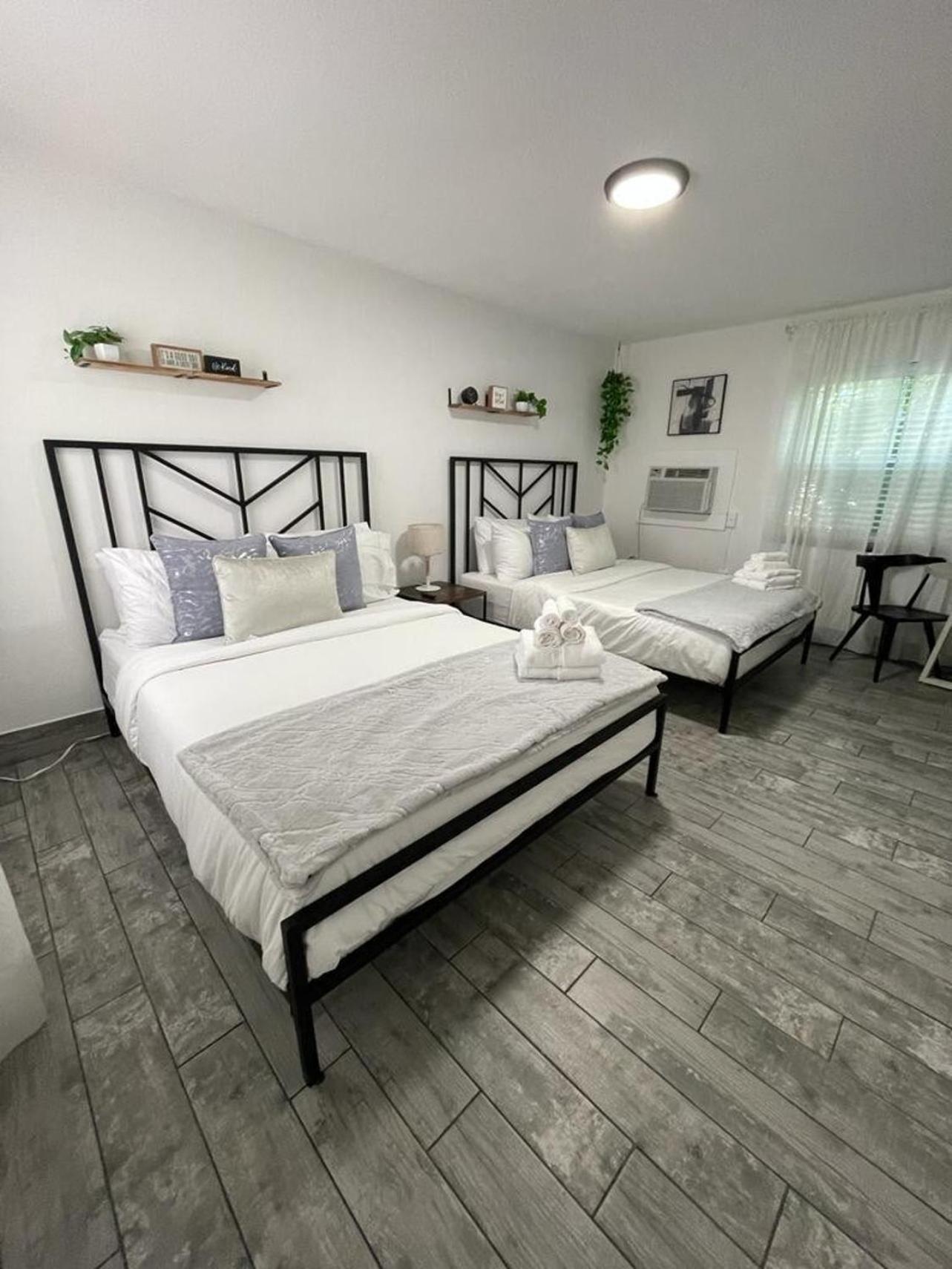 2Q Beds Studio Apt With Shared Pool 01 Κλιαργουότερ Εξωτερικό φωτογραφία
